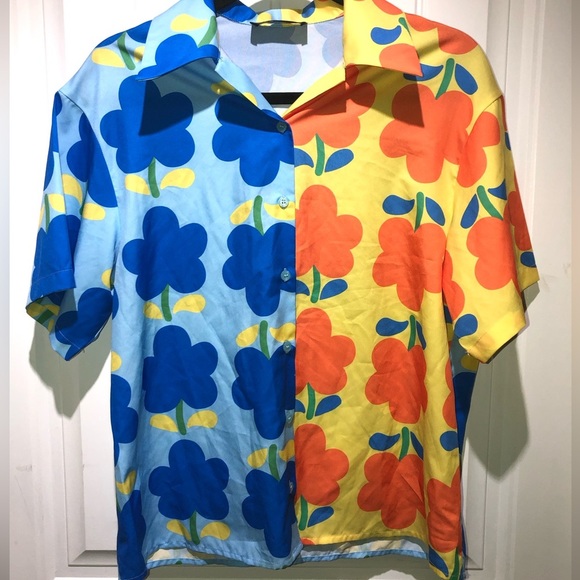 Cider Tops - Cider brand bright satin feel blouse